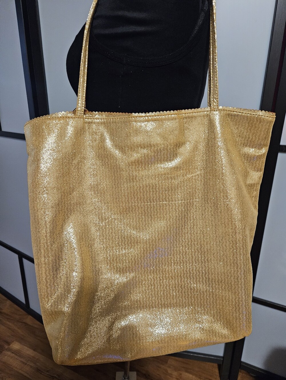 "Egyptian Icon" Vegan Leather Shopper Tote w/ Removable Tassel keychain - Picture 4 of 8